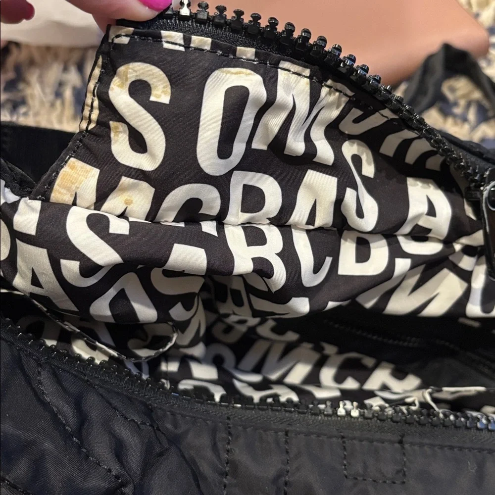 Marc by Marc Jacobs black Pretty Nylon Eliza-A-Baby Diaper Bag 🍼